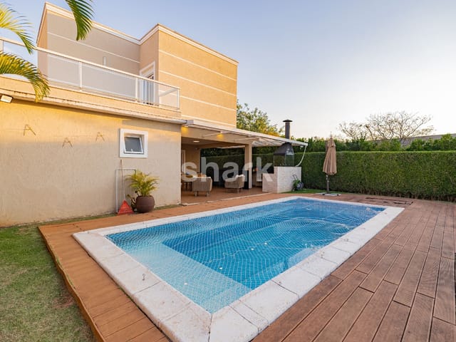 Casa com 450m² 2 quartos e 5 banheiros, à venda, no bairro Alphaville em Santana de Parnaíba