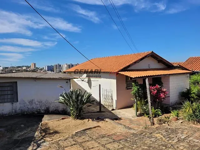 Casa com 427m² 2 quartos e 2 banheiros, à venda, no bairro Jardim do Sol em Indaiatuba