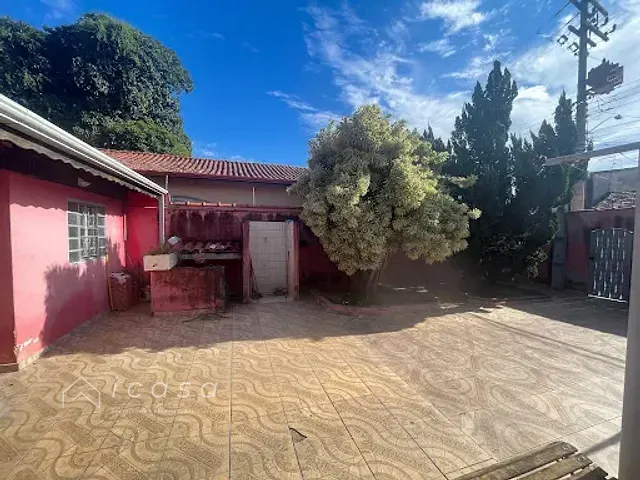 Casa com 250m² 3 quartos e 2 banheiros, à venda, no bairro Vila Santos em Caçapava