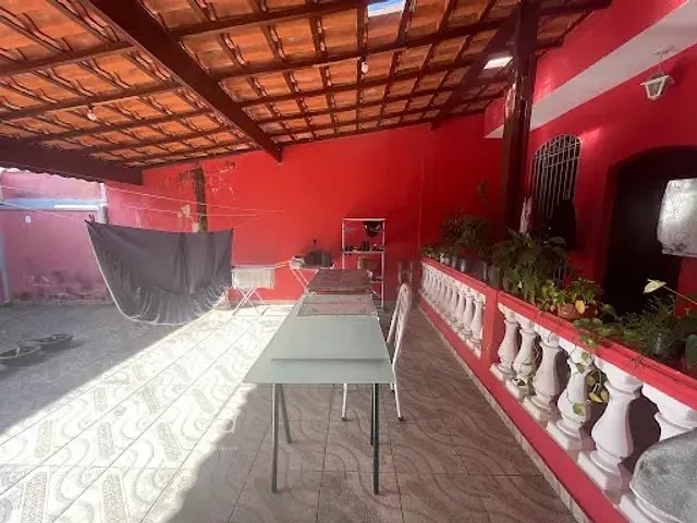 Casa com 250m² 3 quartos e 2 banheiros, à venda, no bairro Vila Santos em Caçapava
