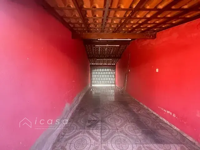 Casa com 250m² 3 quartos e 2 banheiros, à venda, no bairro Vila Santos em Caçapava