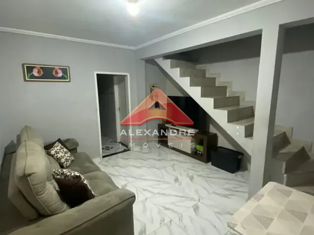 Casa 2 quartos e 2 banheiros, à venda, no bairro Vila Industrial em São José dos Campos