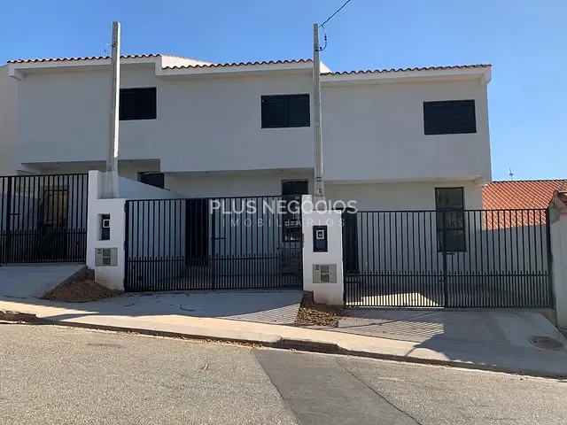 Casa 2 quartos e 2 banheiros, à venda, no bairro Jardim Vila São Domingos em Sorocaba