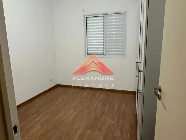 Casa 2 quartos e 1 banheiro, à venda, no bairro Santa Luzia em Caçapava