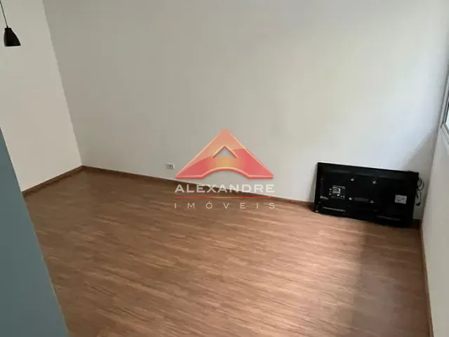 Casa 2 quartos e 1 banheiro, à venda, no bairro Santa Luzia em Caçapava