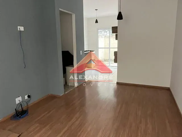Casa 2 quartos e 1 banheiro, à venda, no bairro Santa Luzia em Caçapava