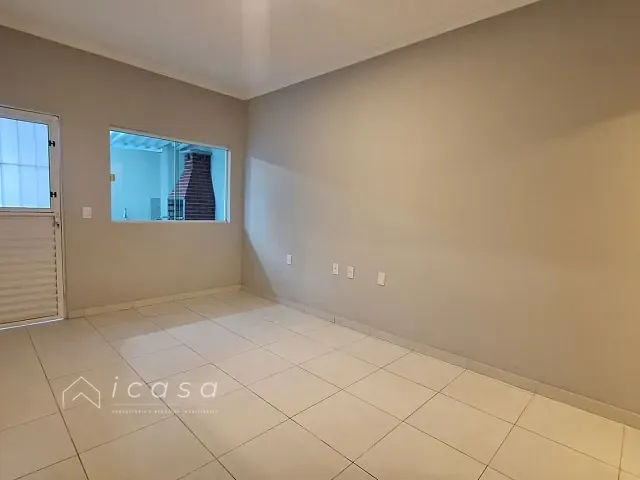Casa com 63m² 2 quartos e 2 banheiros, à venda, no bairro Vila Nossa Senhora Das Graças em Caçapava