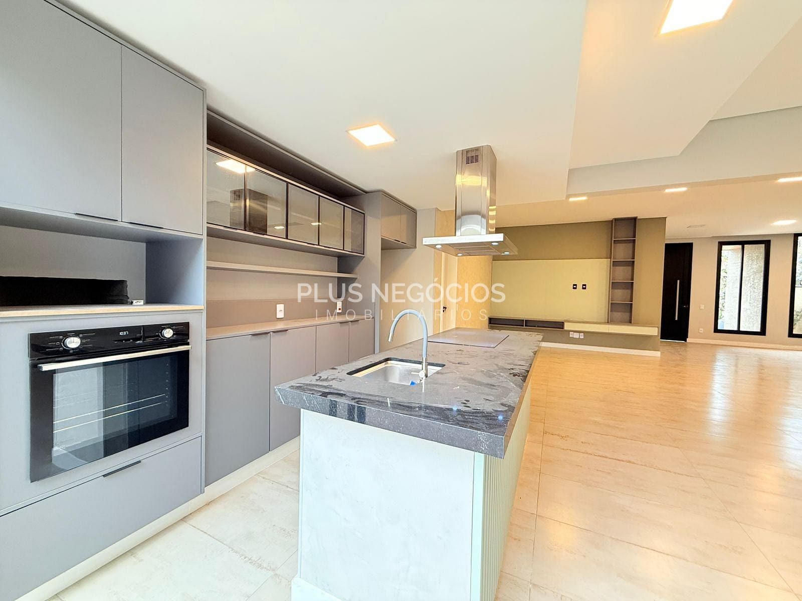 Casa, 3 quartos, 250 m² - Foto 5