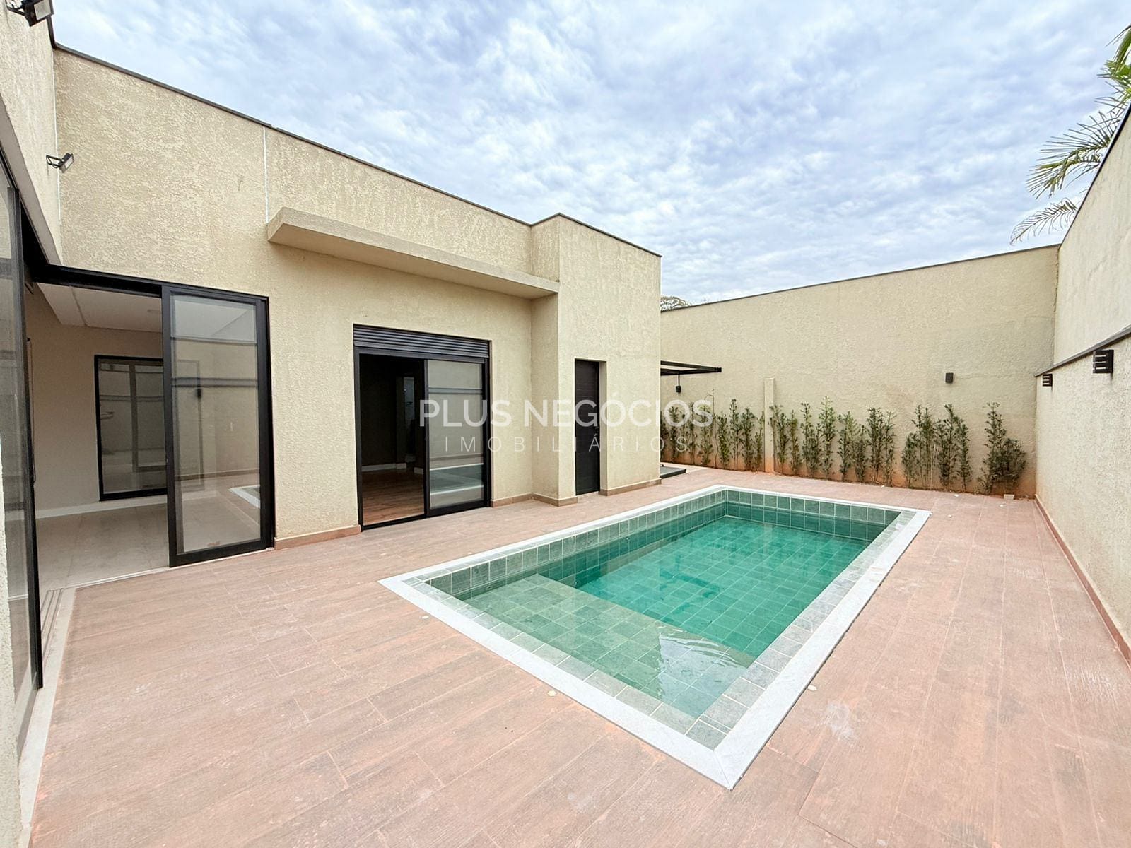 Casa, 3 quartos, 250 m² - Foto 26