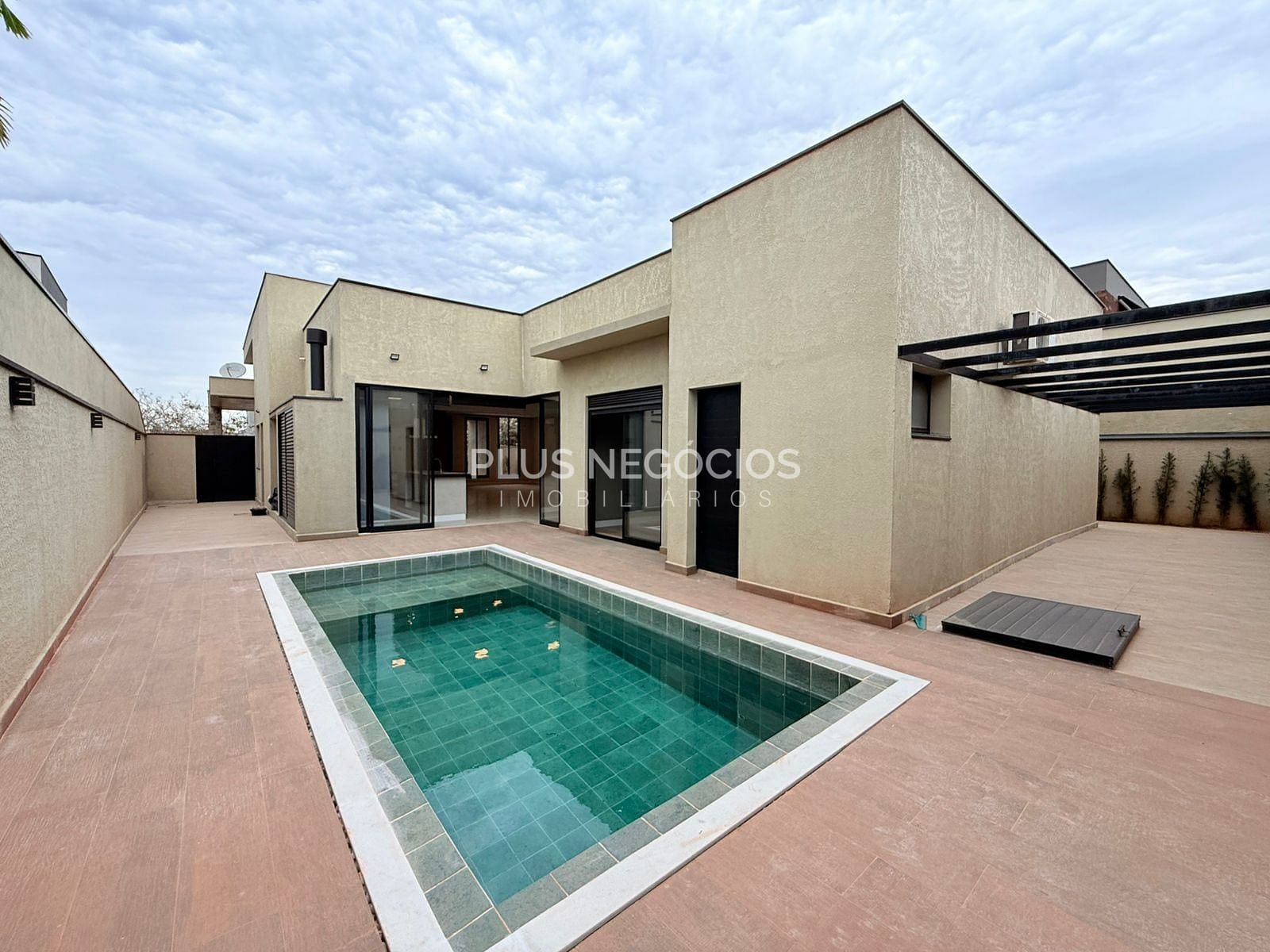 Casa, 3 quartos, 250 m² - Foto 28