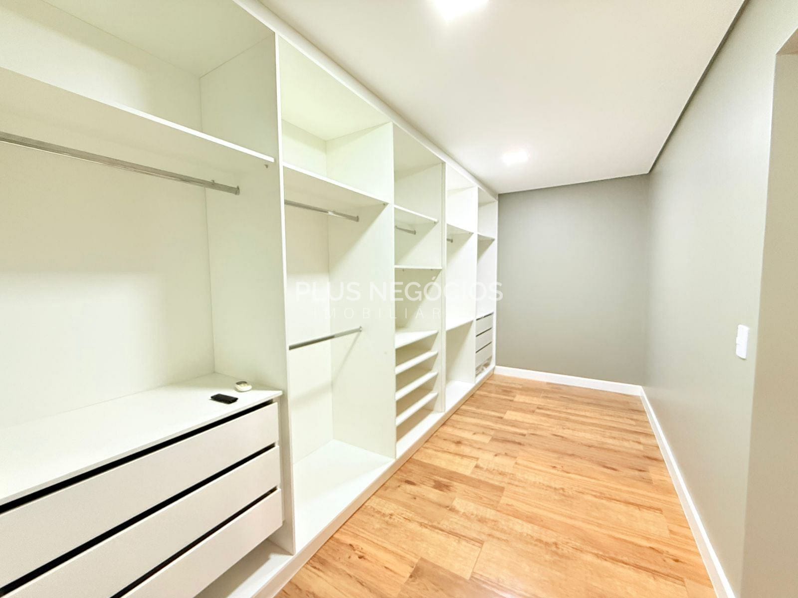 Casa, 3 quartos, 250 m² - Foto 42