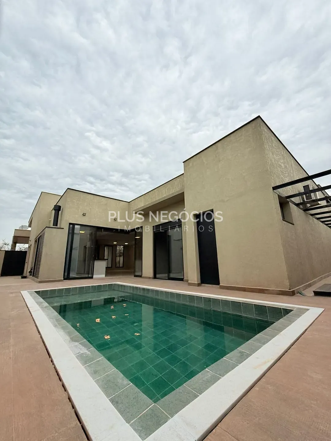 Casa, 3 quartos, 250 m² - Foto 32