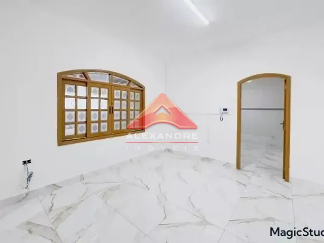 Casa 2 quartos e 1 banheiro, à venda, no bairro Jardim Satélite em São José dos Campos