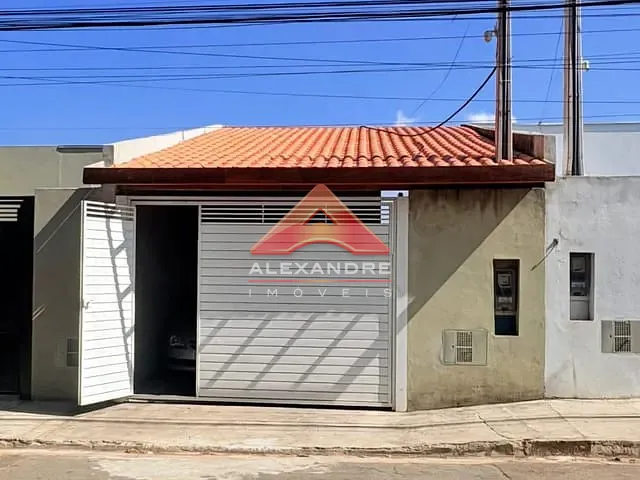 Casa 2 quartos e 2 banheiros, à venda, no bairro Chácaras Pousada do Vale em São José dos Campos