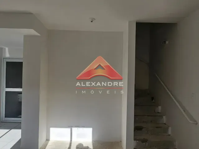 Casa 2 quartos e 1 banheiro, à venda, no bairro Eugênio de Mello em São José dos Campos