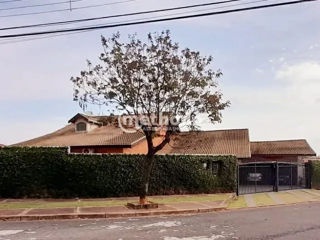 Casa com 977m² 4 quartos e 3 banheiros, à venda, no bairro Jardim Santa Genebra em Campinas