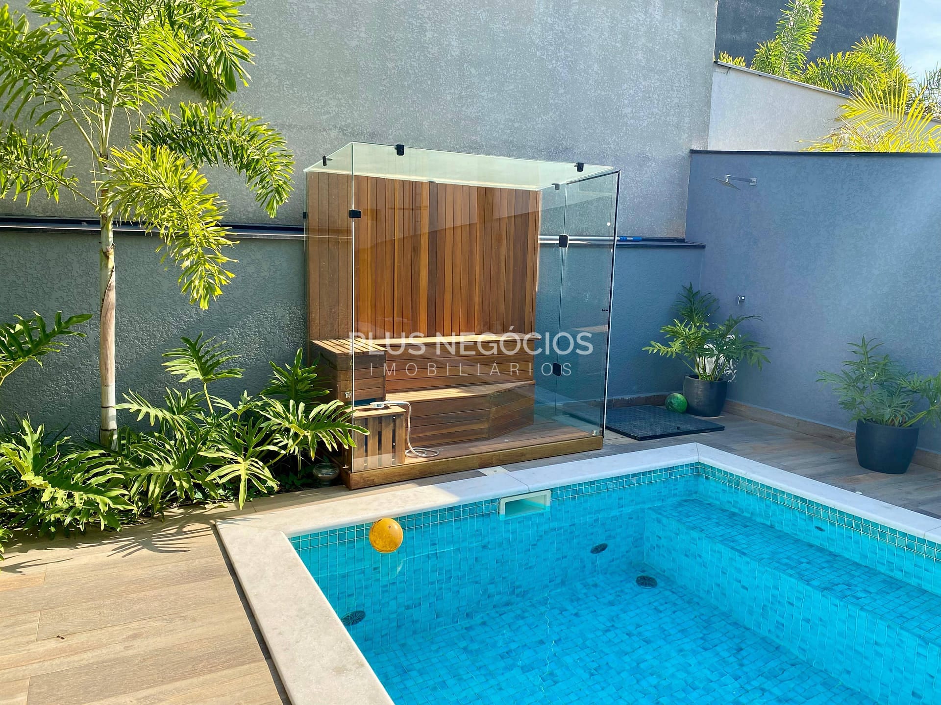 Casa à venda e aluguel com 3 quartos, 330m² - Foto 21
