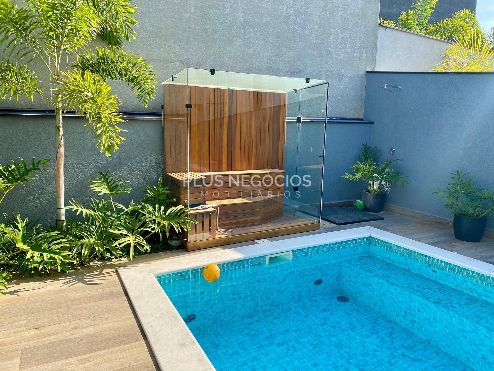 Casa à venda e aluguel com 3 quartos, 330m² - Foto 22