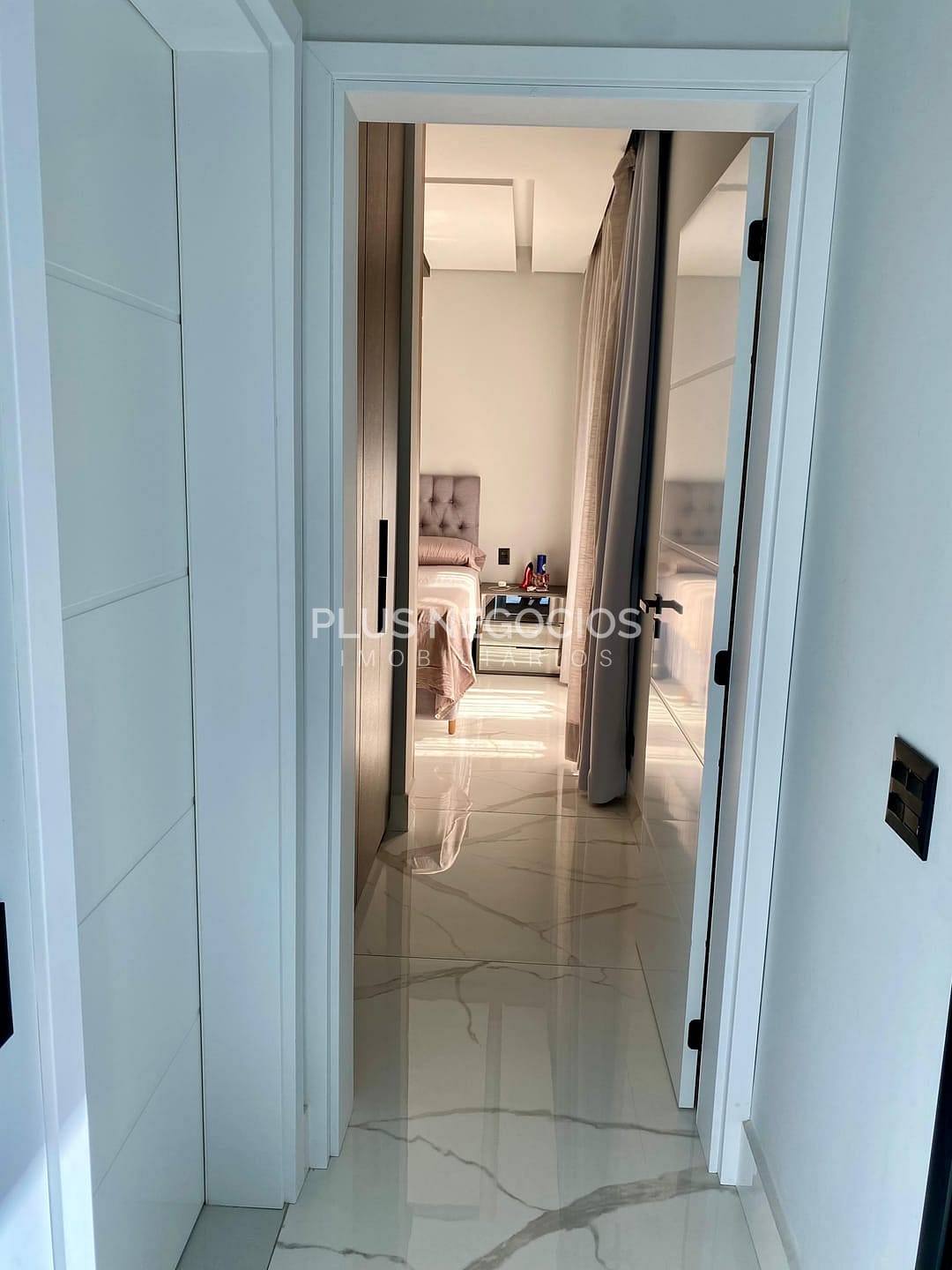 Casa à venda e aluguel com 3 quartos, 330m² - Foto 36