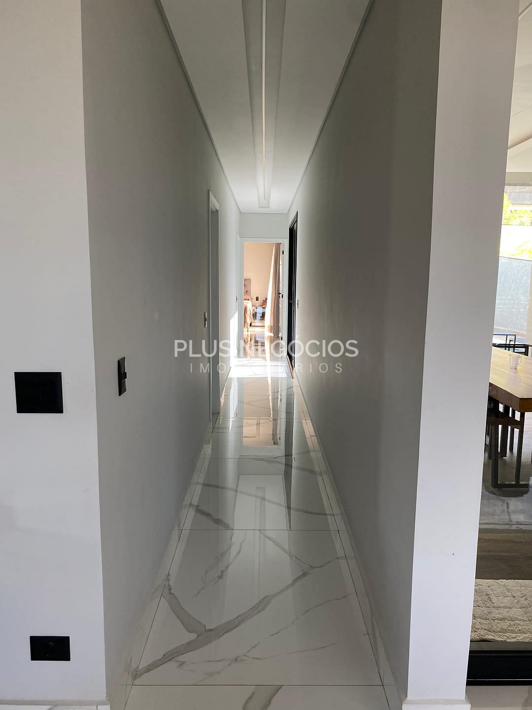 Casa à venda e aluguel com 3 quartos, 330m² - Foto 41