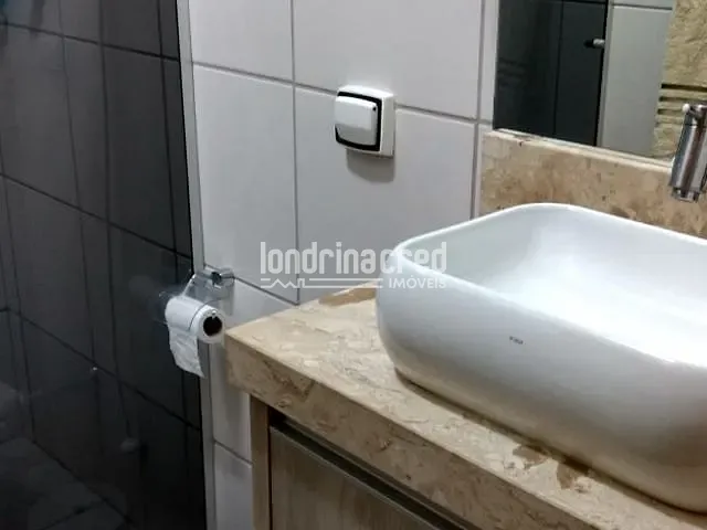Casa com 210m² 3 quartos e 2 banheiros, à venda, no bairro Conjunto Residencial Marajoara em Londrina