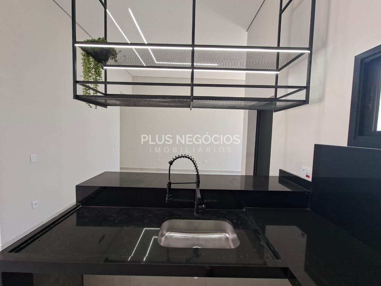 Casa à venda com 3 quartos, 143m² - Foto 8