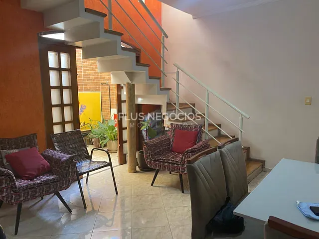 Casa com 125m² 3 quartos e 3 banheiros, à venda, no bairro Vila Barcelona em Sorocaba