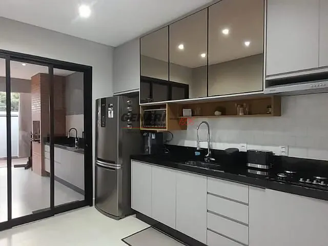 Casa com 236m² 3 quartos e 2 banheiros, à venda, no bairro Jardim Mantova em Indaiatuba