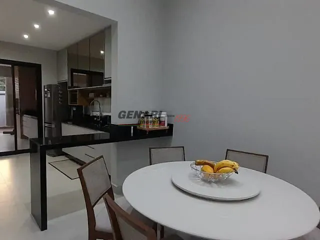Casa com 236m² 3 quartos e 2 banheiros, à venda, no bairro Jardim Mantova em Indaiatuba