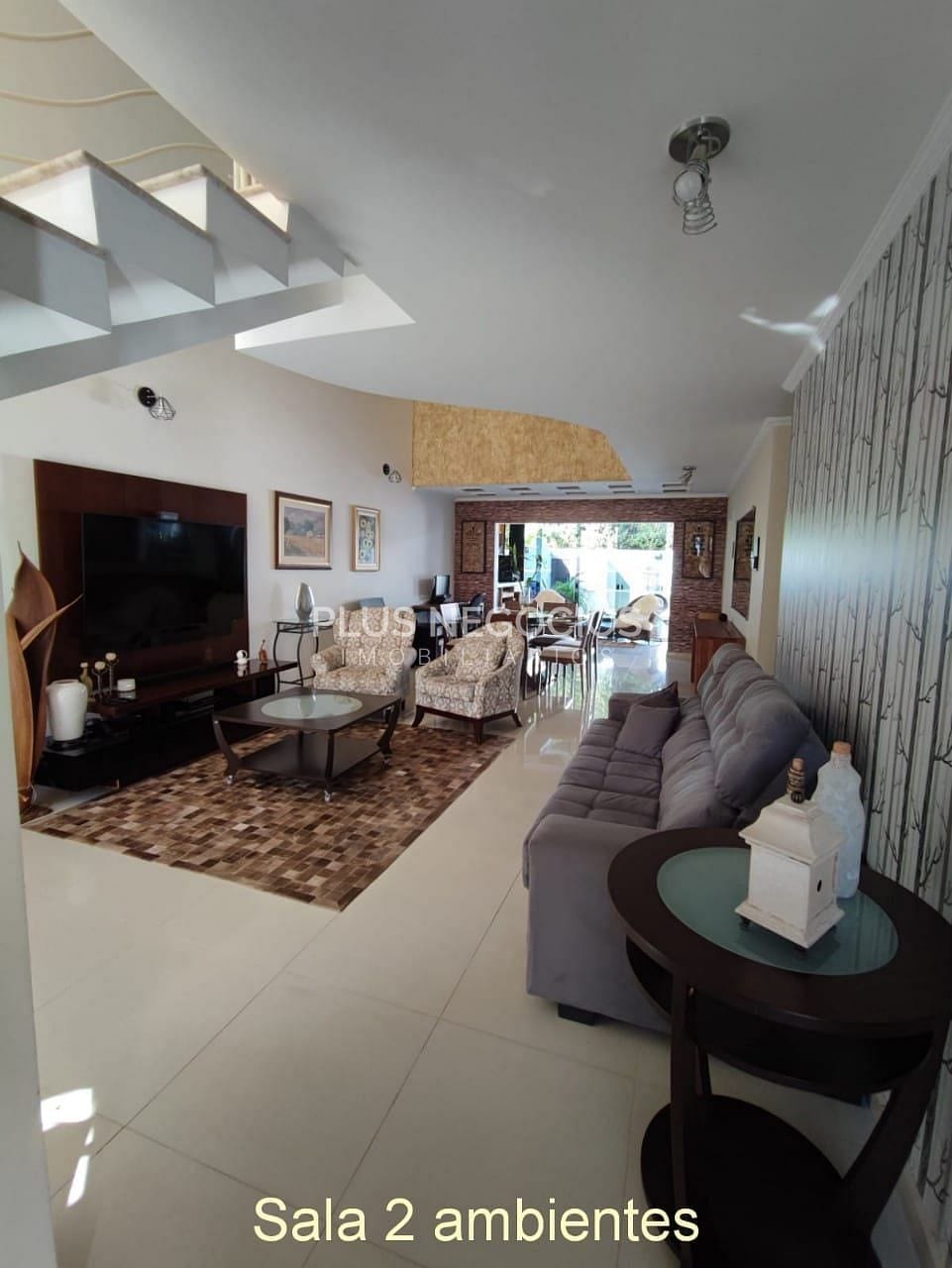 Casa, 3 quartos, 298 m² - Foto 2