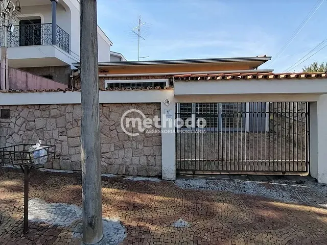 Casa com 300m² 3 quartos e 4 banheiros, à venda, no bairro Jardim Nossa Senhora Auxiliadora em Campinas
