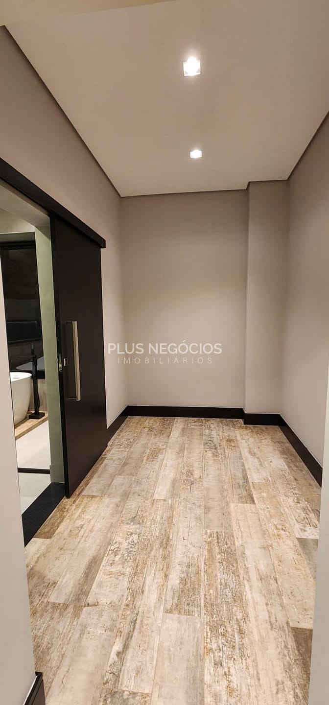 Casa à venda com 3 quartos, 313m² - Foto 16