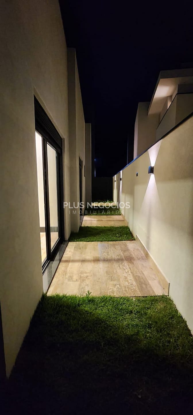 Casa à venda com 3 quartos, 313m² - Foto 21