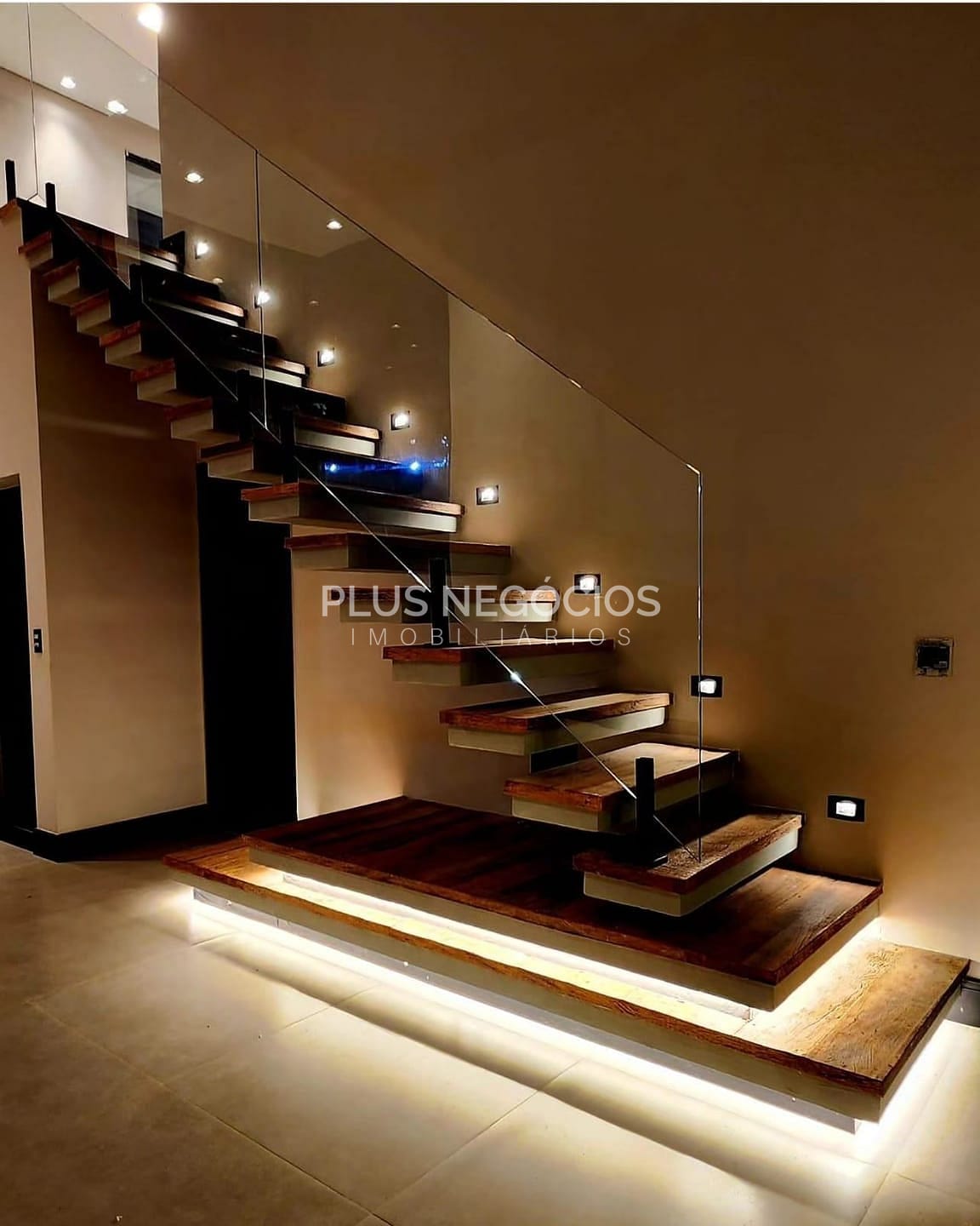 Casa à venda com 3 quartos, 313m² - Foto 34