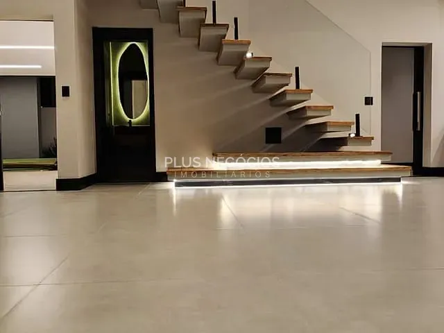 Casa com 453m² 3 quartos e 4 banheiros, à venda, no bairro Alphaville Nova Esplanada em Votorantim