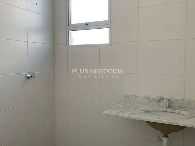 Casa com 184m² 3 quartos e 2 banheiros, à venda, no bairro Aparecidinha em Sorocaba
