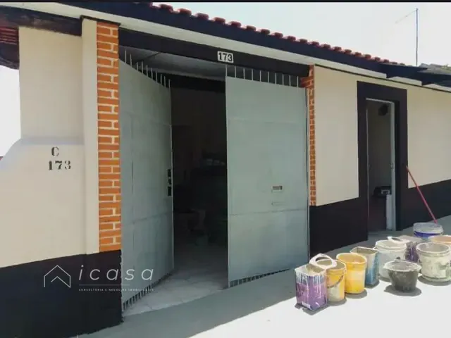 Casa com 300m² 5 quartos e 5 banheiros, à venda, no bairro Jardim São Judas Tadeu em São José dos Campos