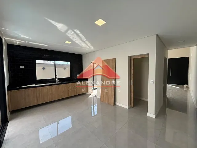 Casa com 300m² 3 quartos e 1 banheiro, à venda, no bairro Bairro do Grama em Caçapava