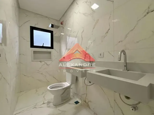 Casa com 300m² 3 quartos e 1 banheiro, à venda, no bairro Vila Velha em Caçapava
