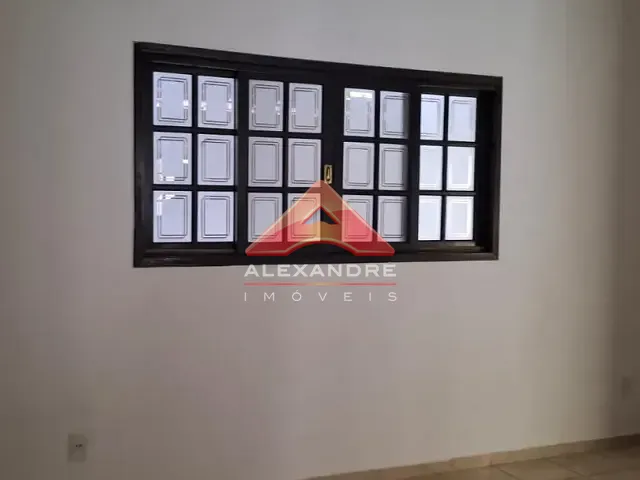 Casa com 130m² 3 quartos e 1 banheiro, para alugar, no bairro Loteamento Residencial Vista Linda em São José dos Campos