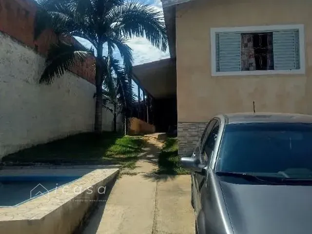 Casa com 250m² 2 quartos e 2 banheiros, à venda, no bairro Santa Herminia em São José dos Campos