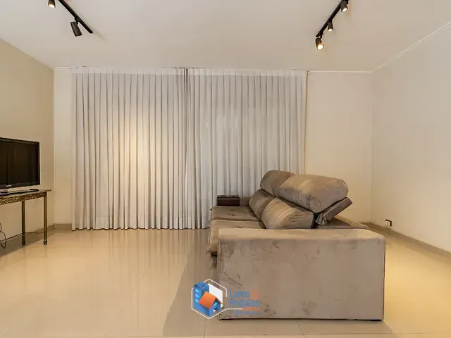 Casa com 297m² 3 quartos e 3 banheiros, à venda, no bairro Brooklin Paulista em São Paulo