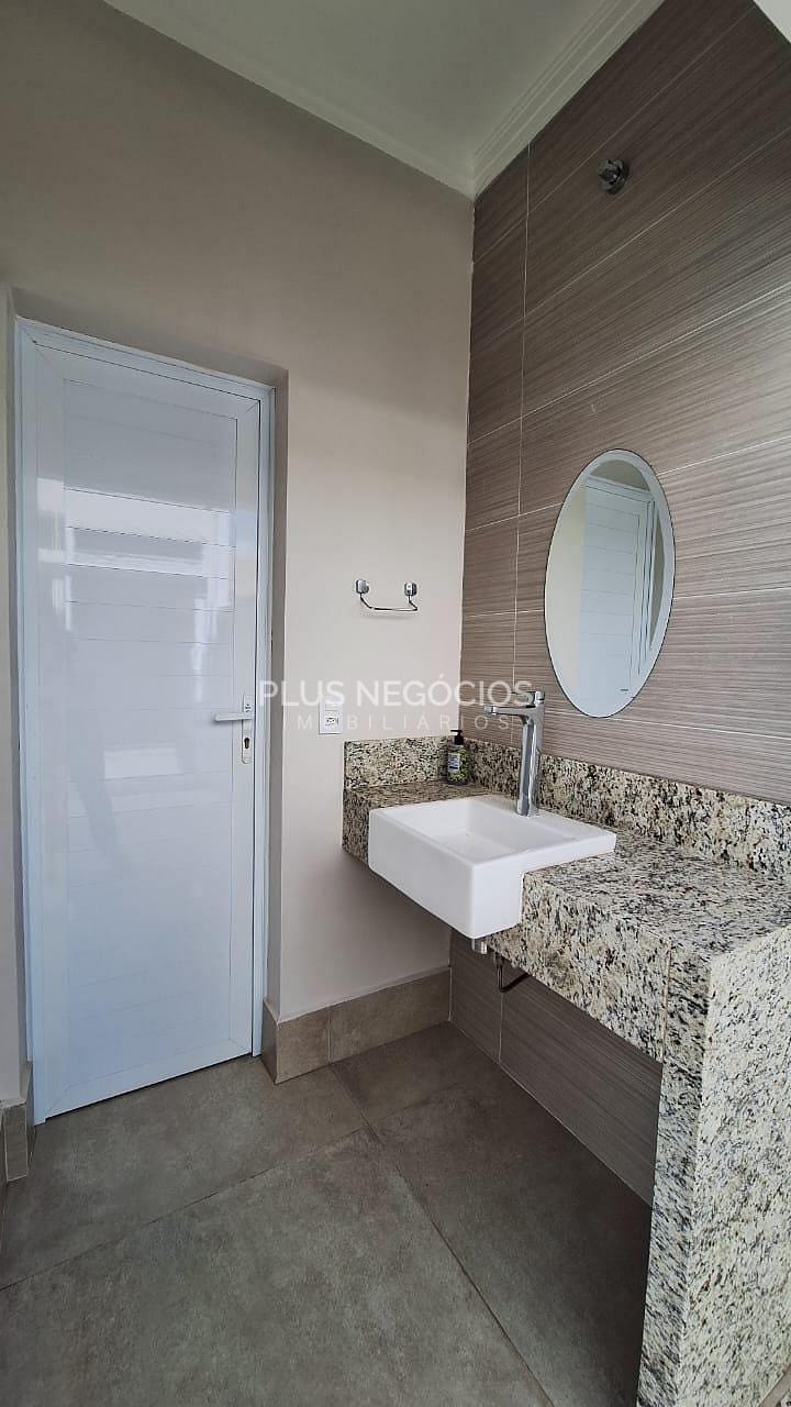 Casa à venda com 3 quartos, 296m² - Foto 26