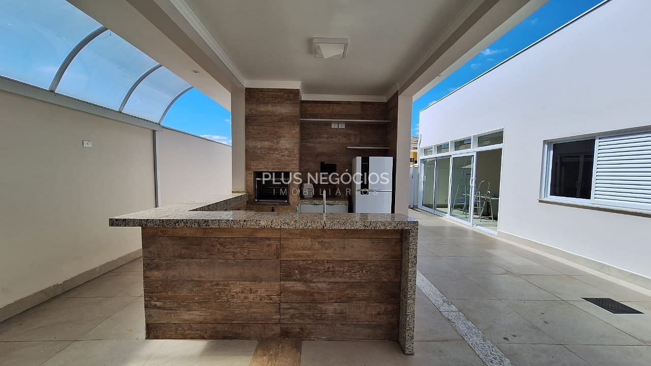 Casa à venda com 3 quartos, 296m² - Foto 30