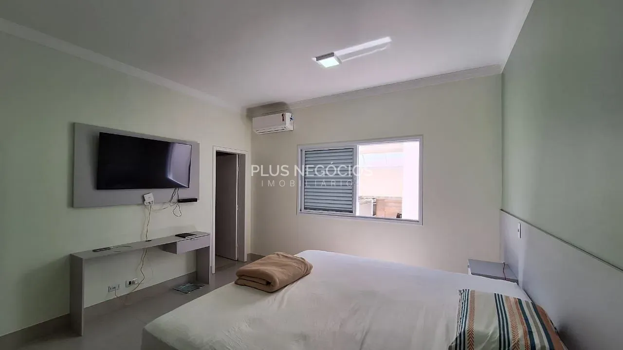 Casa, 3 quartos, 296 m² - Foto 22