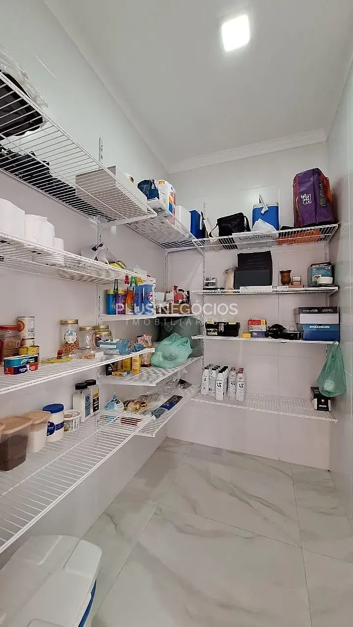Casa, 3 quartos, 296 m² - Foto 11