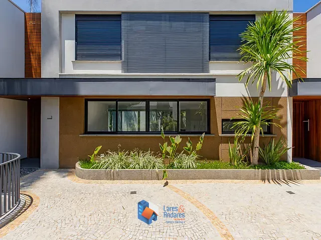 Casa com 367m² 4 quartos e 6 banheiros, à venda, no bairro Santo Amaro em São Paulo