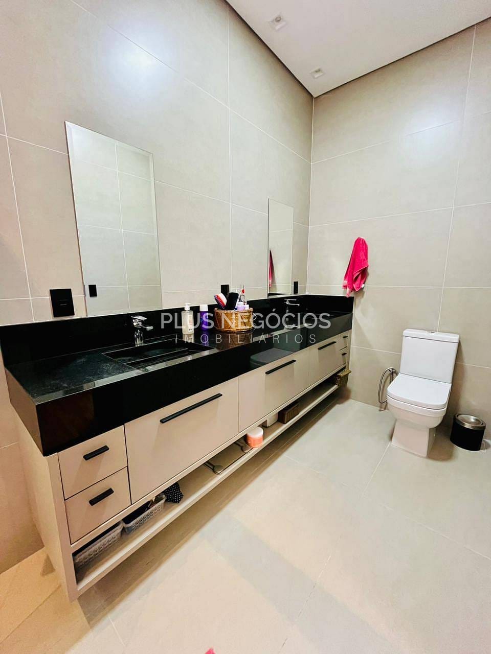 Casa à venda com 3 quartos, 268m² - Foto 21