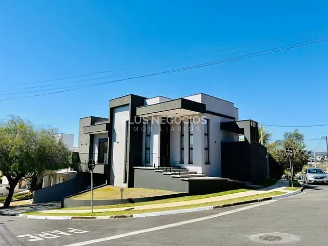 Casa com 300m² 3 quartos e 4 banheiros, à venda, no bairro Parque Esplanada em Votorantim
