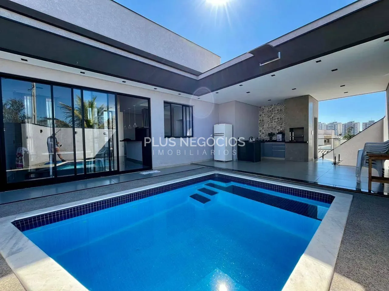 Casa, 3 quartos, 268 m² - Foto 11